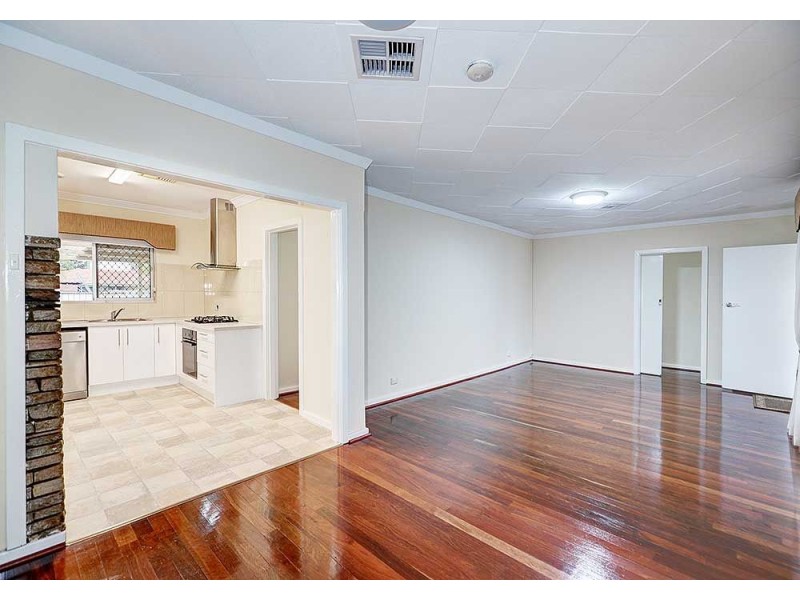 553 Kalamunda Road, High Wycombe WA 6057