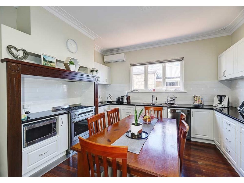 3/6 Jeanhulley Road, High Wycombe WA 6057