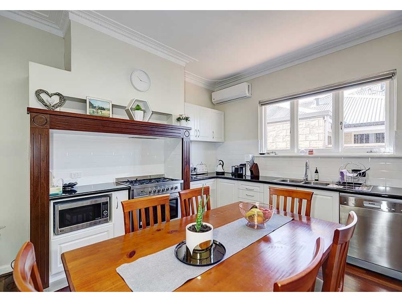 3/6 Jeanhulley Road, High Wycombe WA 6057