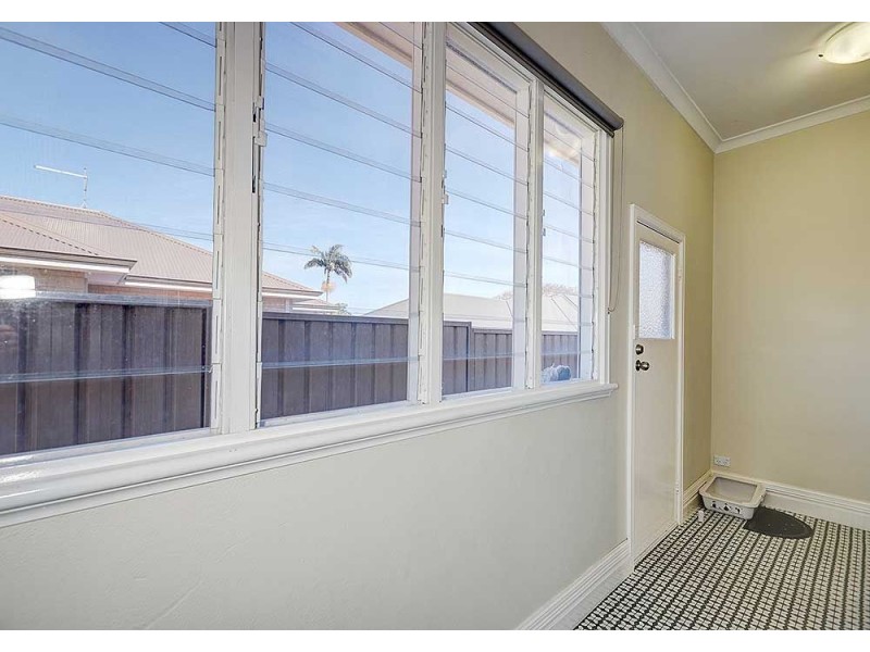 3/6 Jeanhulley Road, High Wycombe WA 6057