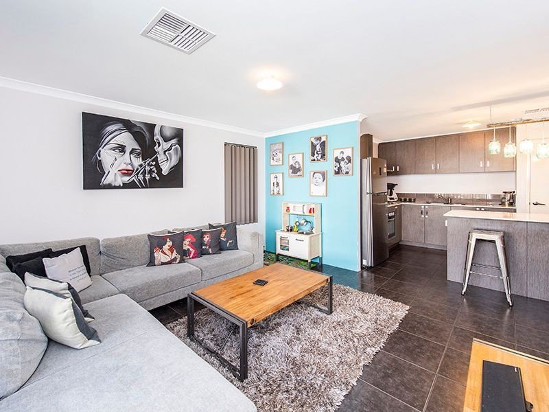 13 Bluebell Avenue, High Wycombe WA 6057