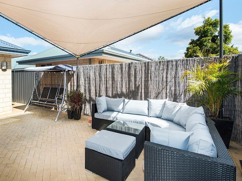 6 Witney Close, High Wycombe WA 6057