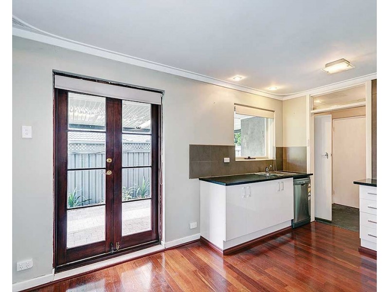 18 Macao Road, High Wycombe WA 6057