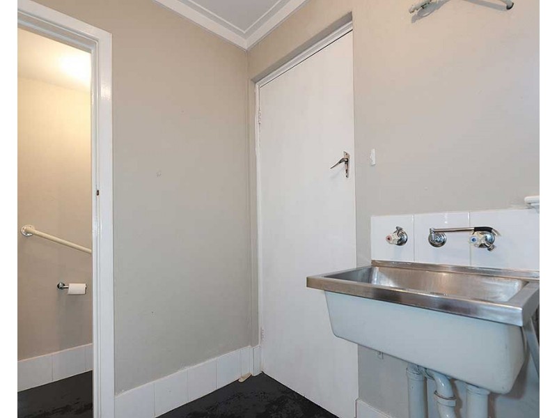 18 Macao Road, High Wycombe WA 6057