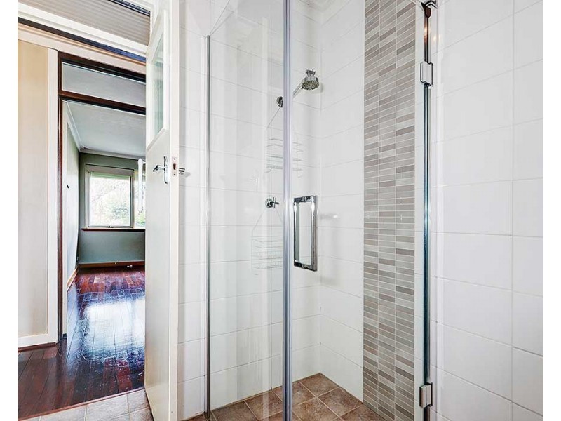 18 Macao Road, High Wycombe WA 6057