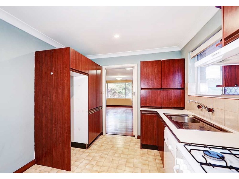 20 Phillip Grove, Kalamunda WA 6076