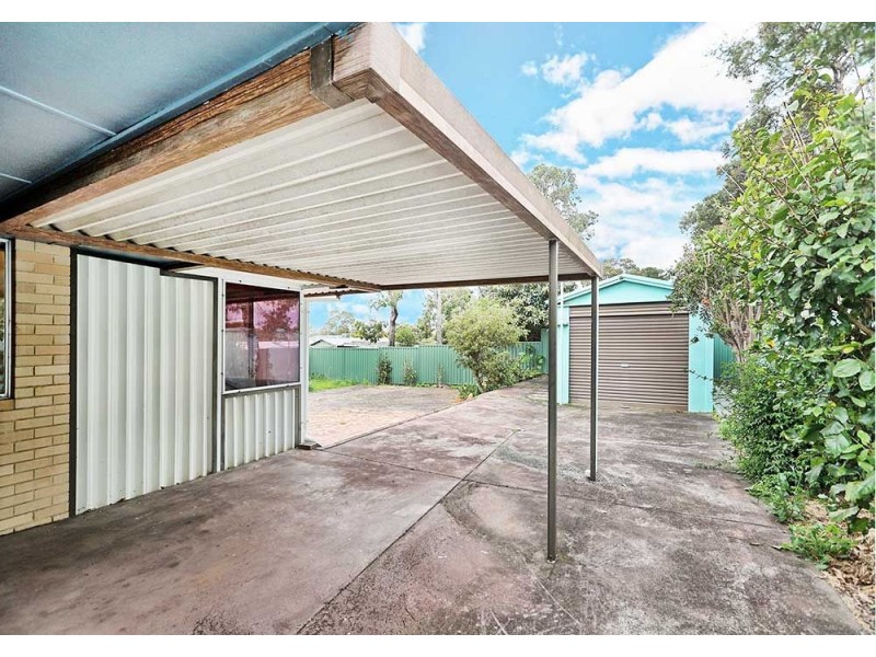 20 Phillip Grove, Kalamunda WA 6076