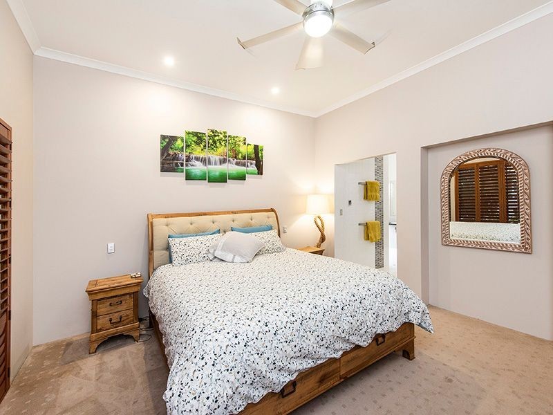 14 Cupello Drive, Swan View WA 6056