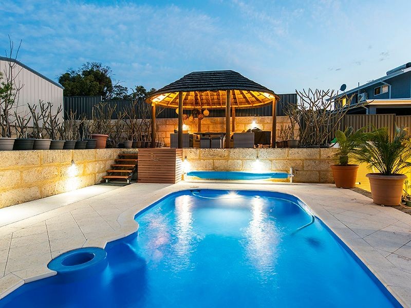 14 Cupello Drive, Swan View WA 6056