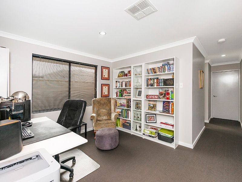 29 Wem Mews, High Wycombe WA 6057