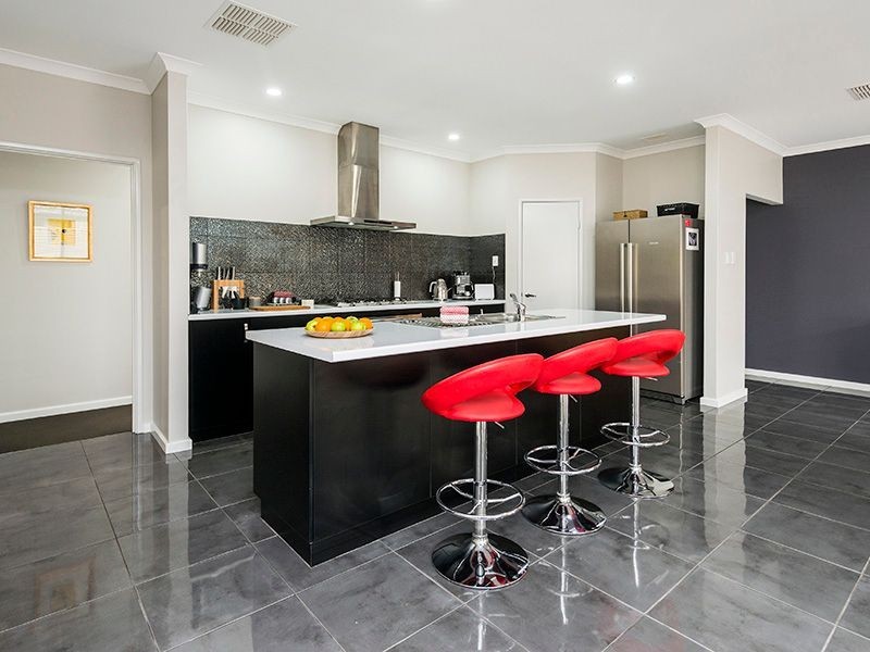 29 Wem Mews, High Wycombe WA 6057