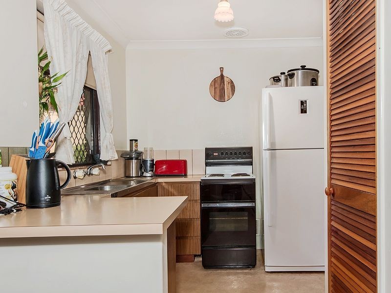 34/63 Amherst Road, Swan View WA 6056