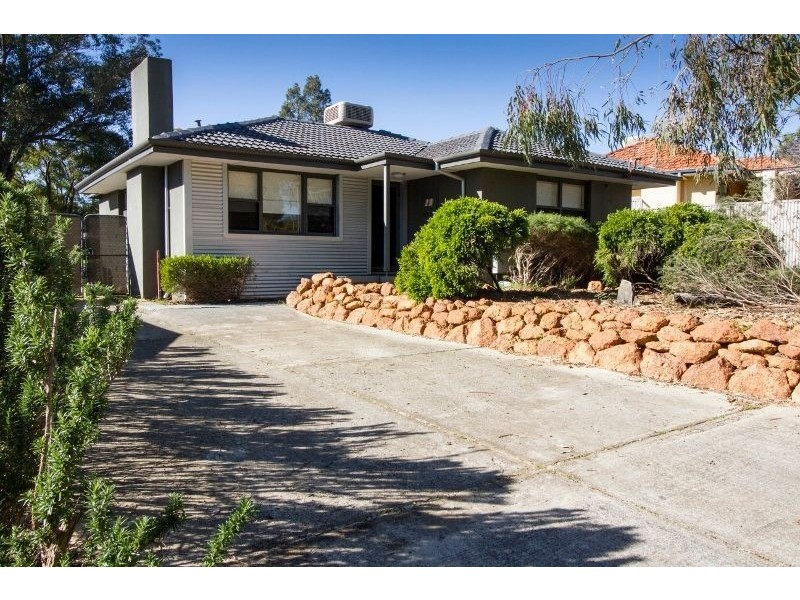 23 Mudalla Way, Koongamia WA 6056