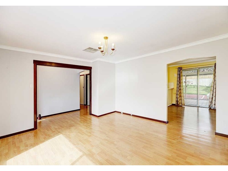 4 Bandalong Way, High Wycombe WA 6057