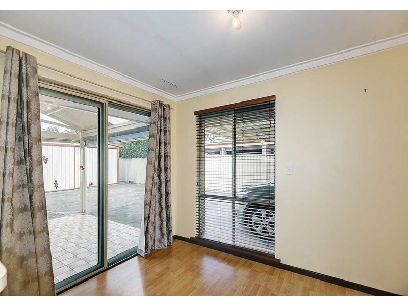 4 Bandalong Way, High Wycombe WA 6057