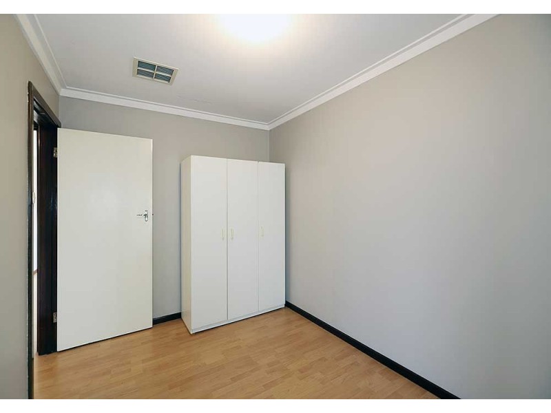 4 Bandalong Way, High Wycombe WA 6057