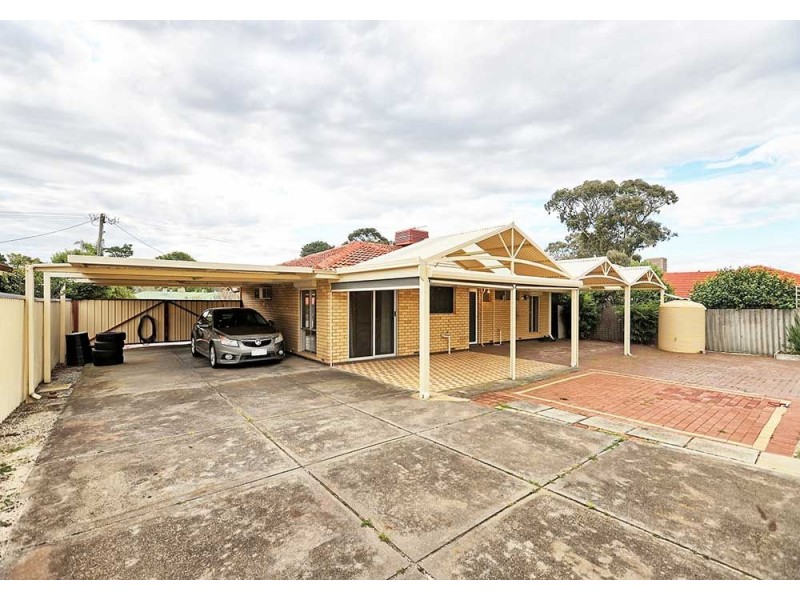 4 Bandalong Way, High Wycombe WA 6057