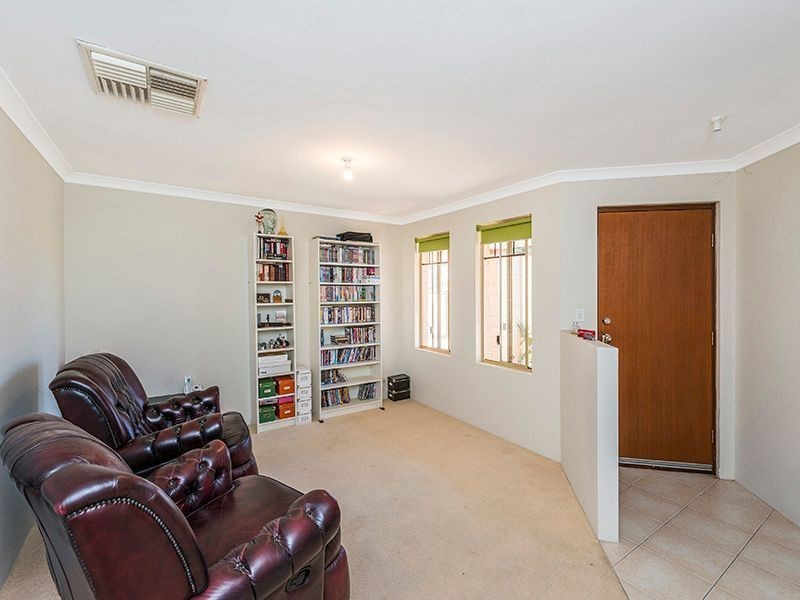 26 Hawkevale Road, High Wycombe WA 6057