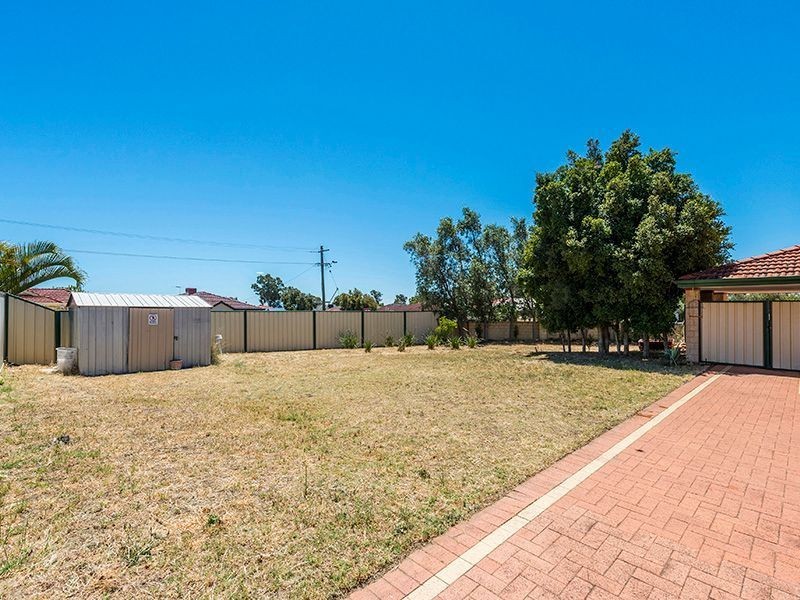 26 Hawkevale Road, High Wycombe WA 6057