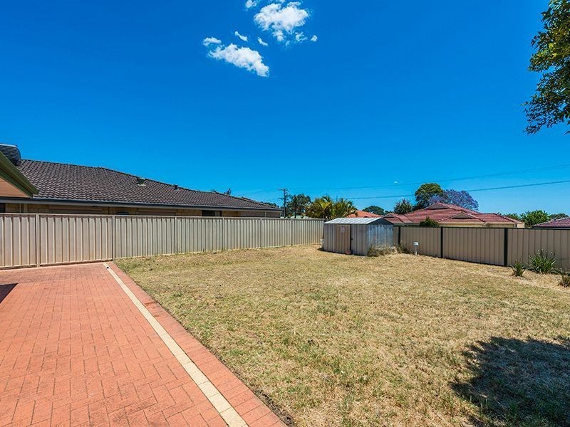 26 Hawkevale Road, High Wycombe WA 6057