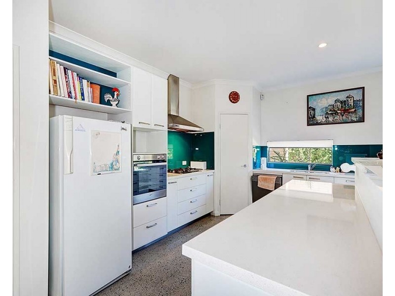 1/17 Boonooloo Road, Kalamunda WA 6076