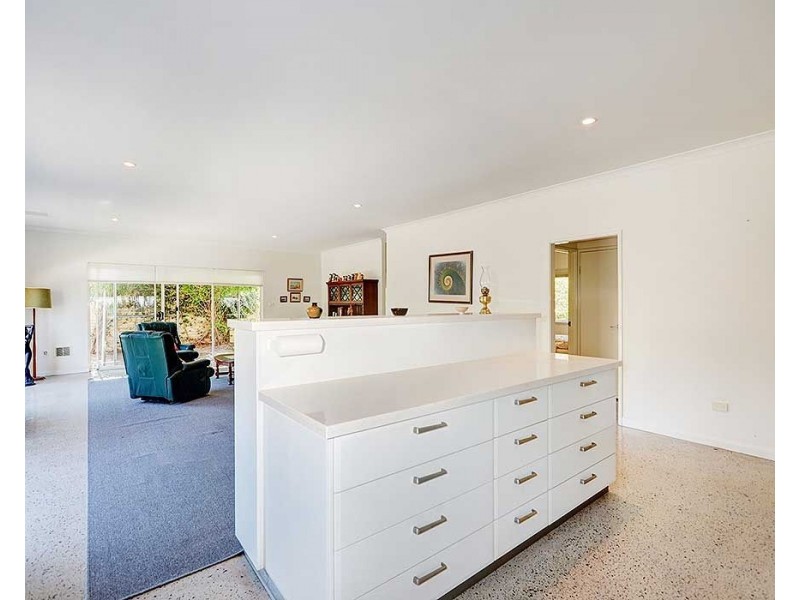 1/17 Boonooloo Road, Kalamunda WA 6076