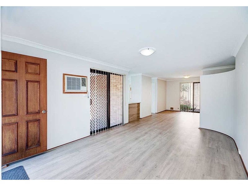 2/28 Williams Street, Kalamunda WA 6076