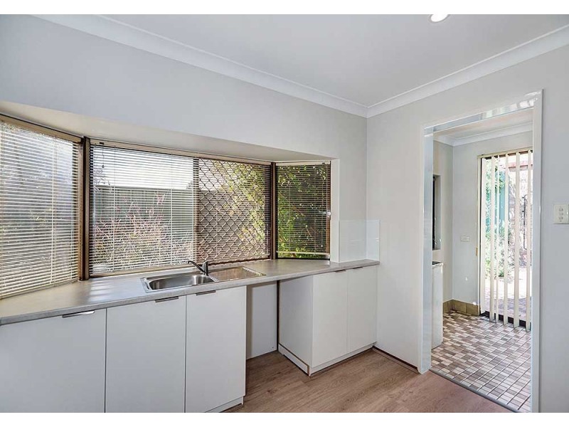 2/28 Williams Street, Kalamunda WA 6076