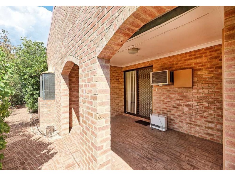 2/28 Williams Street, Kalamunda WA 6076