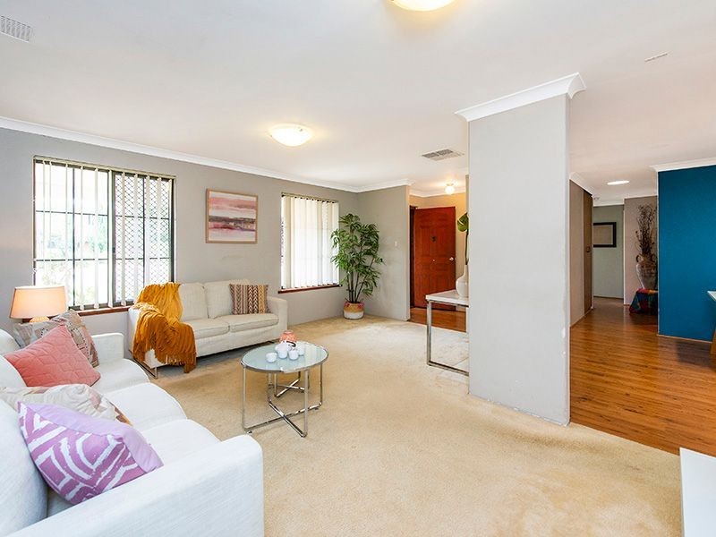 76 Palmer Crescent, High Wycombe WA 6057