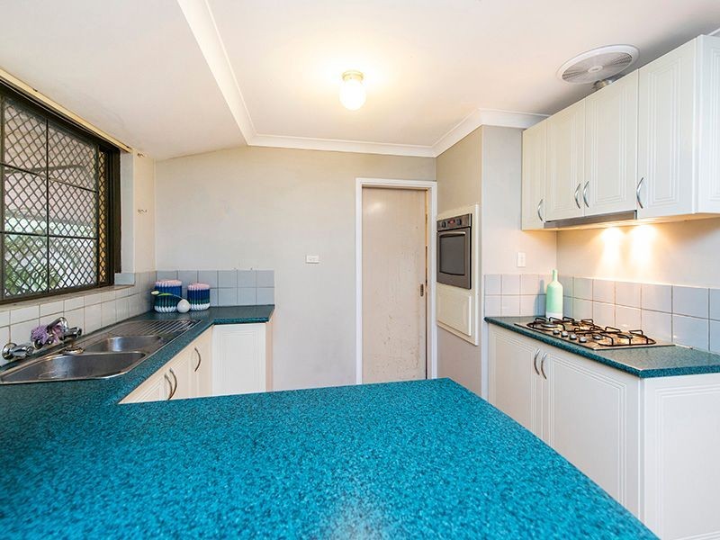 76 Palmer Crescent, High Wycombe WA 6057