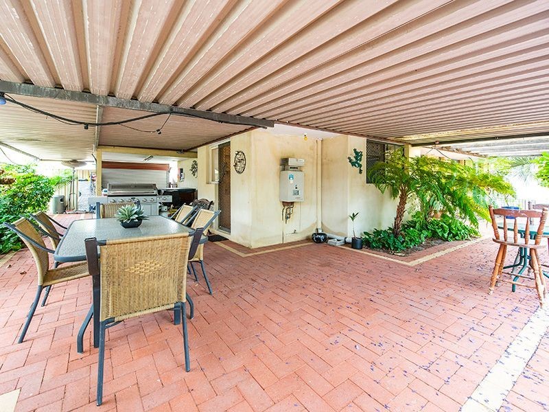 76 Palmer Crescent, High Wycombe WA 6057