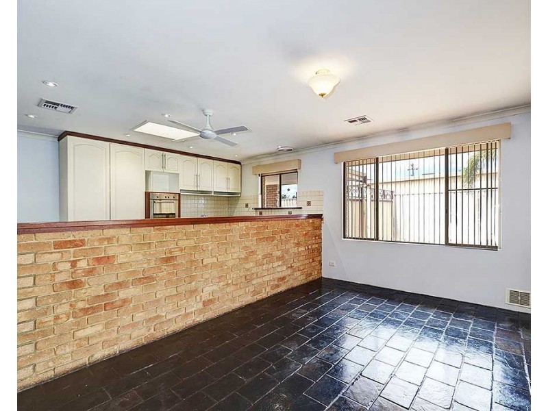 54 Sorensen Road, High Wycombe WA 6057