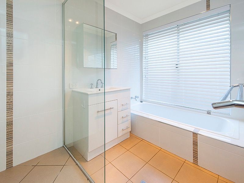 53 Buttercup Crescent, High Wycombe WA 6057