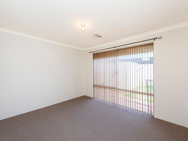 53 Buttercup Crescent, High Wycombe WA 6057
