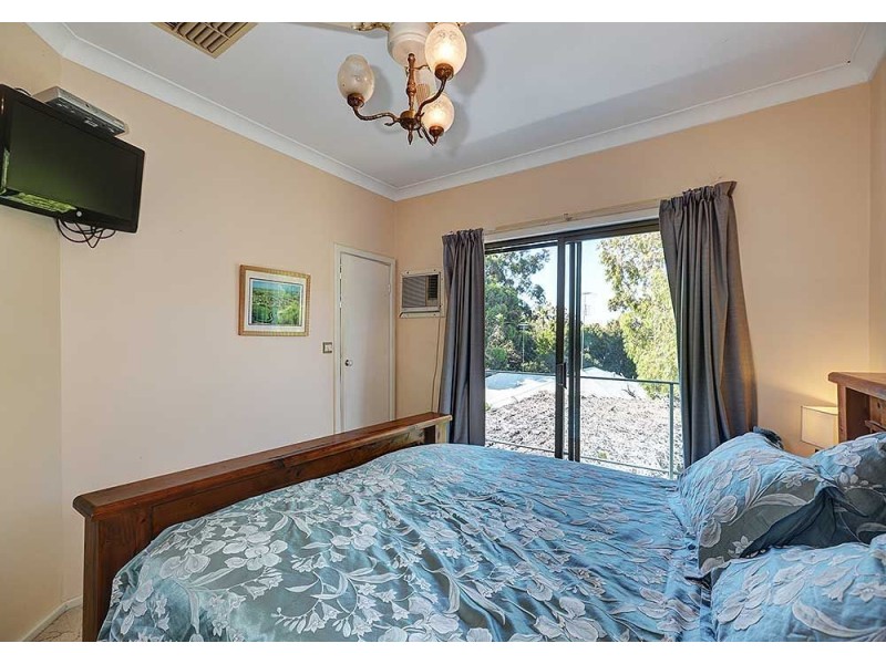 28 Carramar Drive, Kalamunda WA 6076