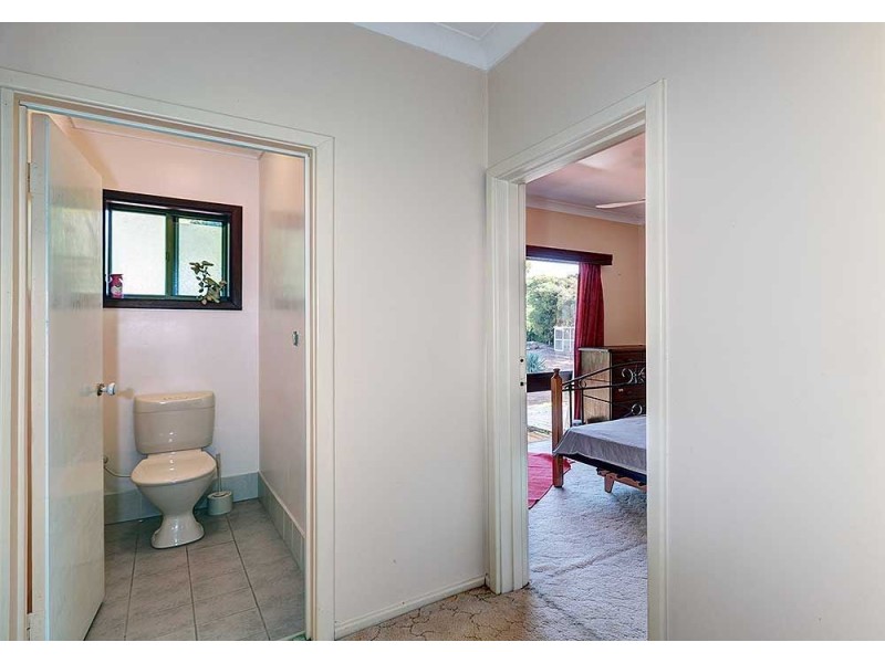 28 Carramar Drive, Kalamunda WA 6076