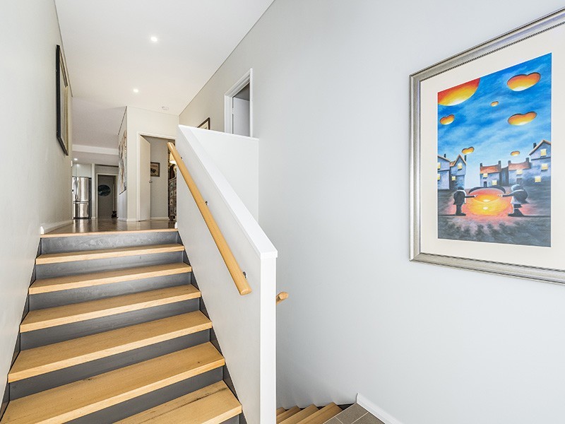 38 Ward Avenue, Greenmount WA 6056