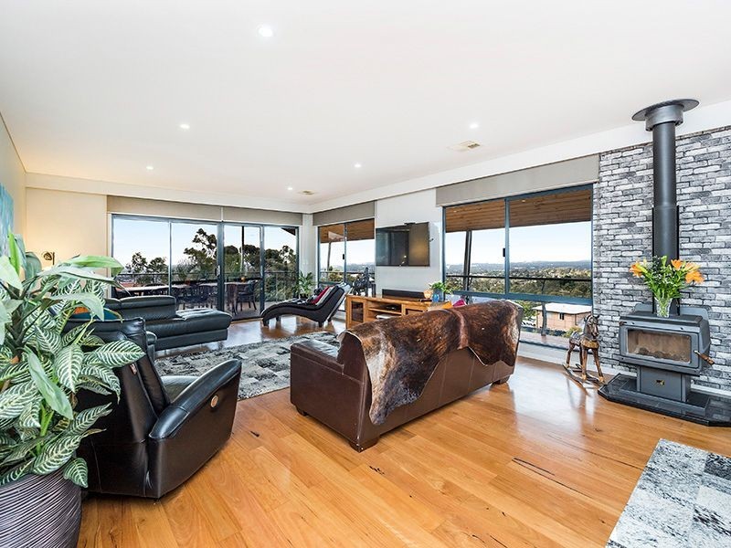 38 Ward Avenue, Greenmount WA 6056