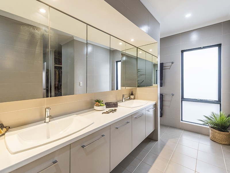 38 Ward Avenue, Greenmount WA 6056