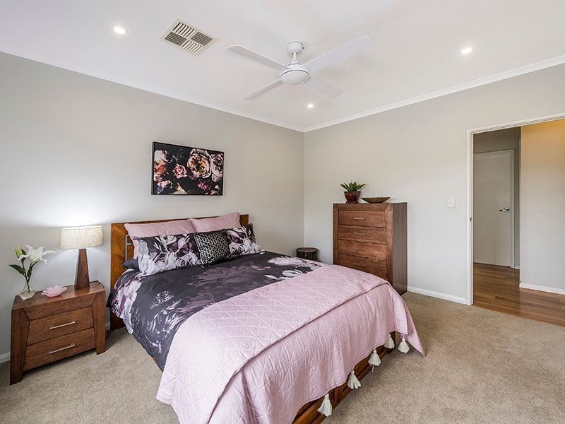 38 Ward Avenue, Greenmount WA 6056