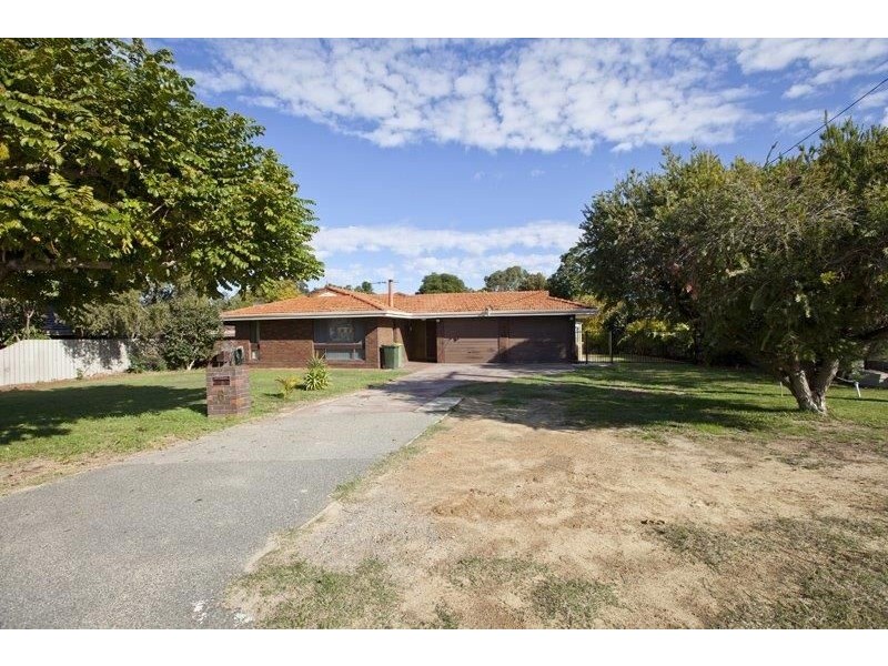 6 Range Court, High Wycombe WA 6057