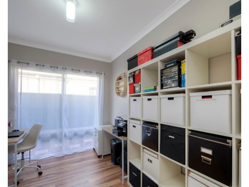 6 Tyler Mews, Forrestfield WA 6058