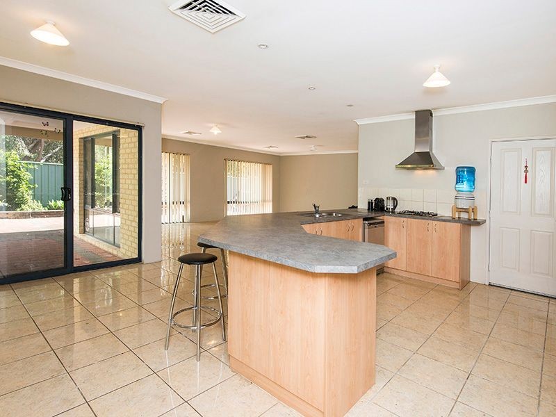 23 Littlefield Road, High Wycombe WA 6057