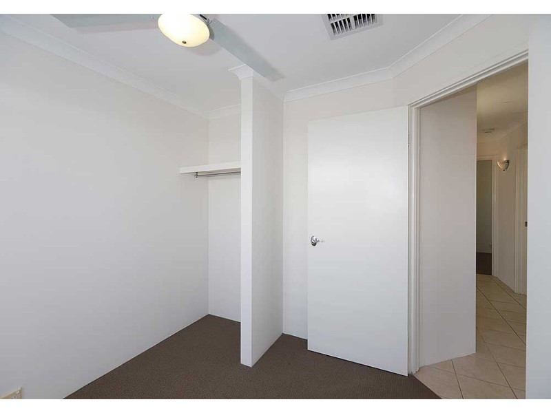 6 Kunzea Close, Maida Vale WA 6057