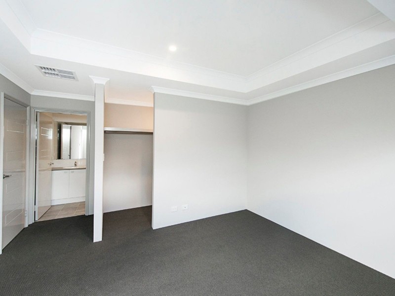 21a Newburn Road, High Wycombe WA 6057