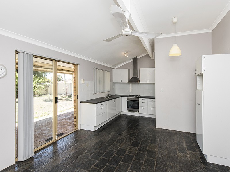 2 Grebe Court High Wycombe, High Wycombe WA 6057