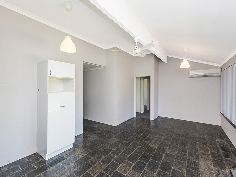 2 Grebe Court High Wycombe, High Wycombe WA 6057