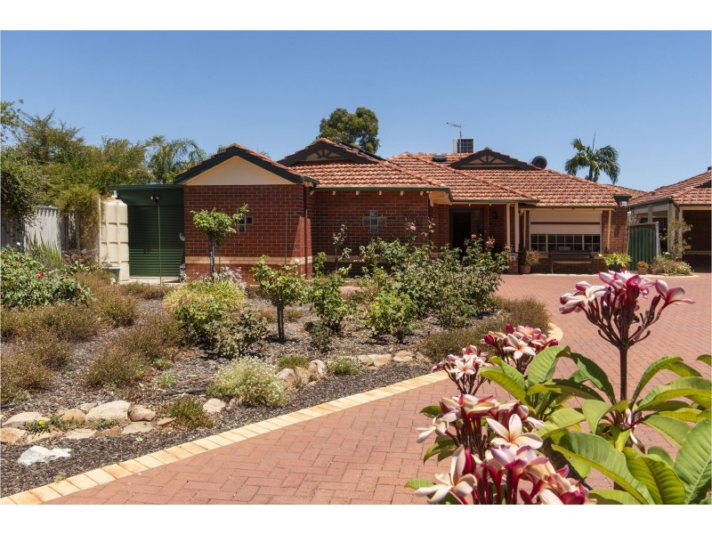 14 Riverview Rise, Wilson WA 6107