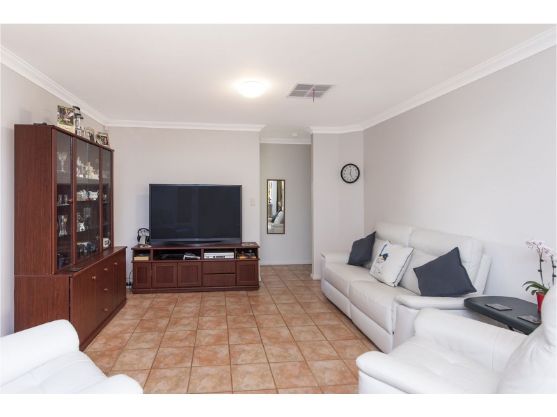 14 Riverview Rise, Wilson WA 6107